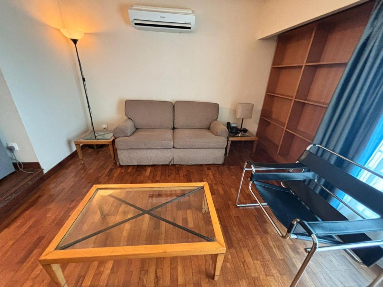 Orchard Point Serviced 4* Singapura